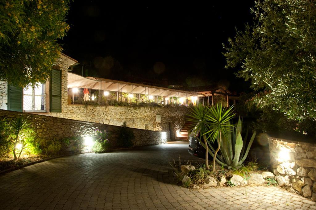 Nisportino Domus Aparthotel Nisporto Exterior photo