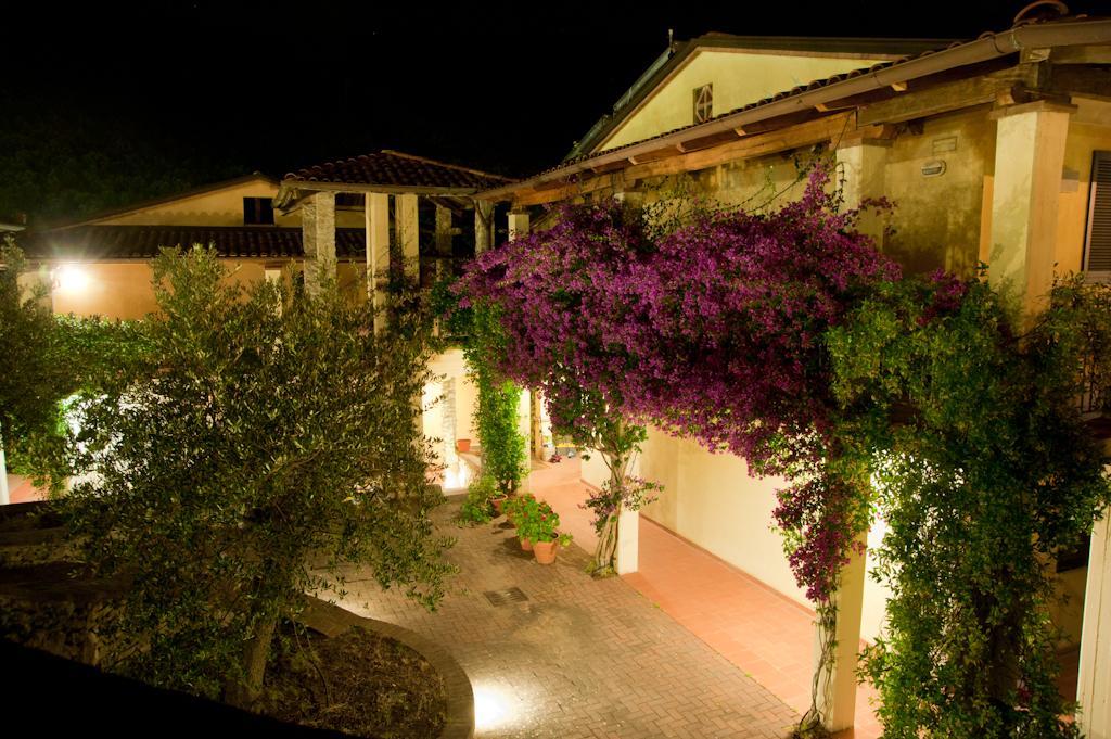 Nisportino Domus Aparthotel Nisporto Exterior photo