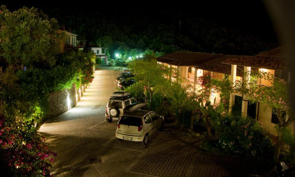 Nisportino Domus Aparthotel Nisporto Exterior photo